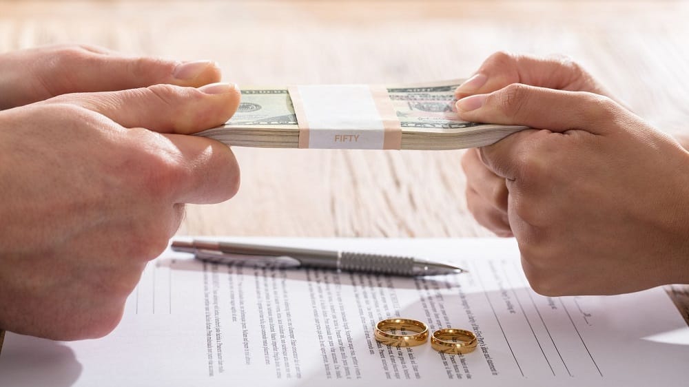 What Happens to Bank Accounts After a Divorce?